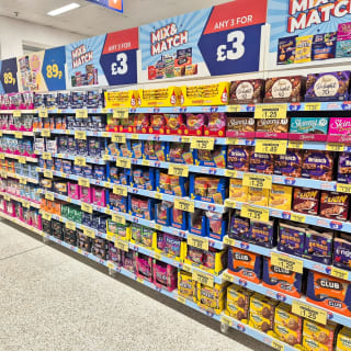 866-bmstores-sheffield-crystal-peak-store-opening-10