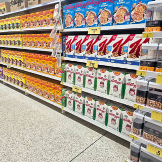 866-bmstores-sheffield-crystal-peak-store-opening-21