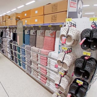 867-bmstores-victoria-chambers-opening-24