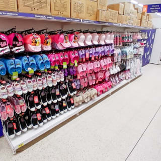 867-bmstores-victoria-chambers-opening-34