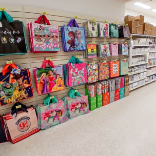 867-bmstores-victoria-chambers-opening-50