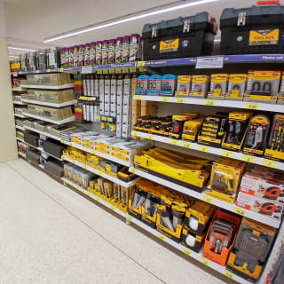 868-bmstores-lincoln-waterside-store-opening-14