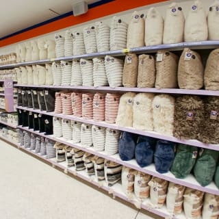 868-bmstores-lincoln-waterside-store-opening-17