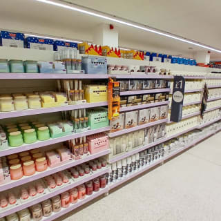 868-bmstores-lincoln-waterside-store-opening-20