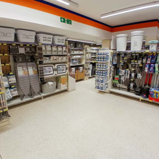 868-bmstores-lincoln-waterside-store-opening-23