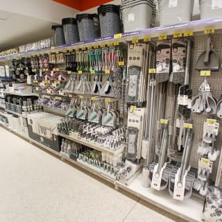 868-bmstores-lincoln-waterside-store-opening-31