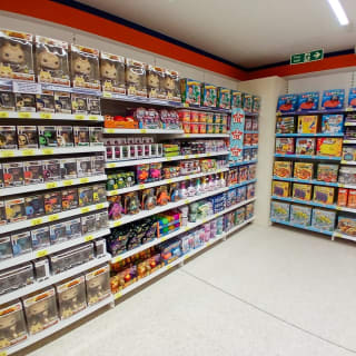 868-bmstores-lincoln-waterside-store-opening-35