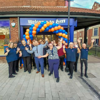 868-bmstores-lincoln-waterside-store-opening-65