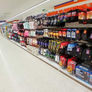 868-bmstores-lincoln-waterside-store-opening-7