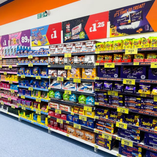 869-bmstores-tottenham-hale-store-opening-3