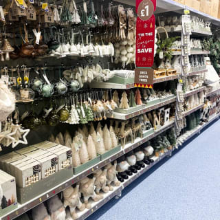 869-bmstores-tottenham-hale-store-opening-41