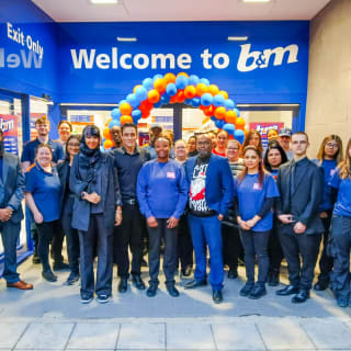 870-bmstores-yiewsley-store-opening-13