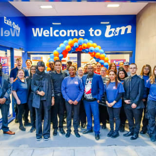 870-bmstores-yiewsley-store-opening-21