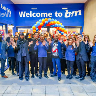 870-bmstores-yiewsley-store-opening-23