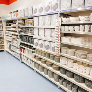 870-bmstores-yiewsley-store-opening-3