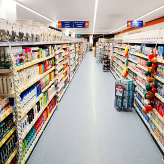 870-bmstores-yiewsley-store-opening-34