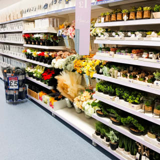 870-bmstores-yiewsley-store-opening-49