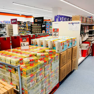 870-bmstores-yiewsley-store-opening-51