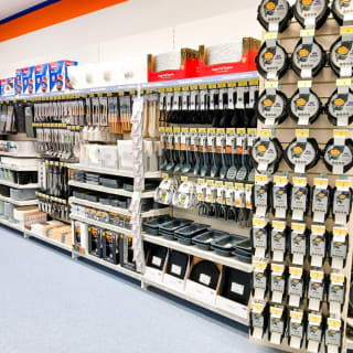 870-bmstores-yiewsley-store-opening-59