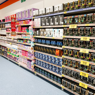 870-bmstores-yiewsley-store-opening-60