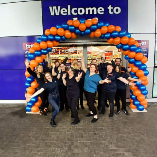 871-bmstores-willow-brook-store-opening-12