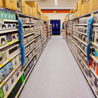 871-bmstores-willow-brook-store-opening-22