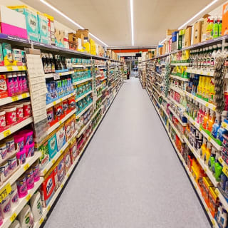 871-bmstores-willow-brook-store-opening-40