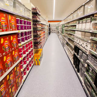 871-bmstores-willow-brook-store-opening-41