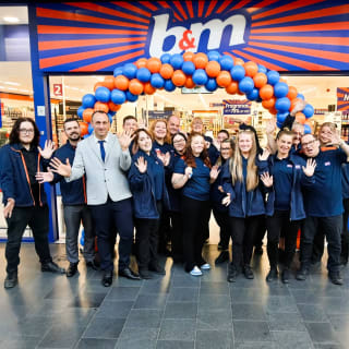 874-bmstores-golden-square-store-opening-4