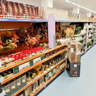 874-bmstores-golden-square-store-opening-6