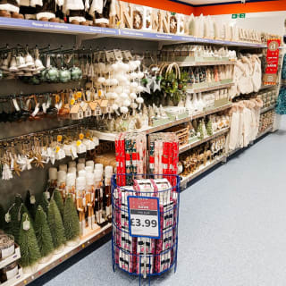 874-bmstores-golden-square-store-opening-64