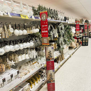 875-bmstores-arundel-store-opening-9