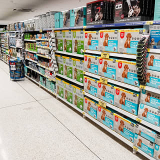 876-bmstores-queens-square-store-opening-22