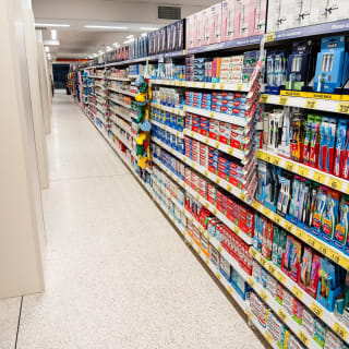 876-bmstores-queens-square-store-opening-29