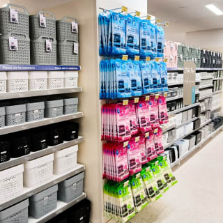 876-bmstores-queens-square-store-opening-36