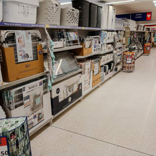 876-bmstores-queens-square-store-opening-4