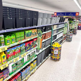 877-bmstores-louth-new-store-opening-14