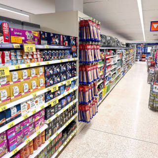 877-bmstores-louth-new-store-opening-4