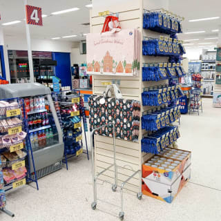 878-bandm-grays-new-store-9