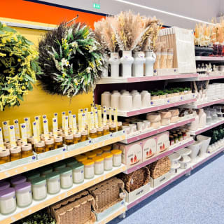 882-bmstores-sudbury-store-opening-14