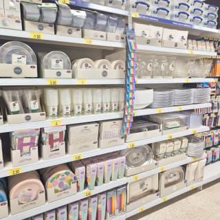 883-bandm-great-yamouth-market-gate-new-store-15