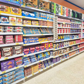 883-bandm-great-yamouth-market-gate-new-store-18