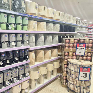 883-bandm-great-yamouth-market-gate-new-store-26