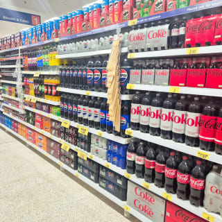 883-bandm-great-yamouth-market-gate-new-store-56