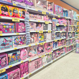 883-bandm-great-yamouth-market-gate-new-store-8