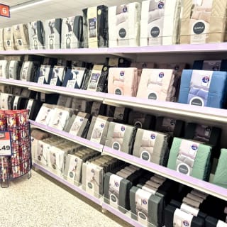 886-bandm-leeds-crossgates-shopping-centre-new-store-32