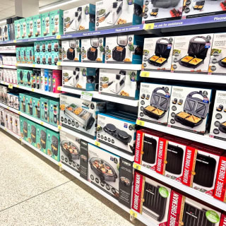 886-bandm-leeds-crossgates-shopping-centre-new-store-46