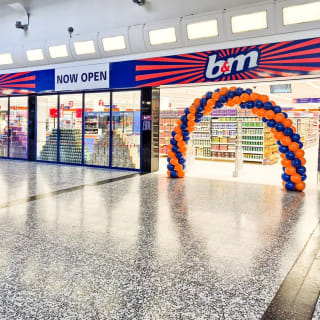 886-bandm-leeds-crossgates-shopping-centre-new-store-62