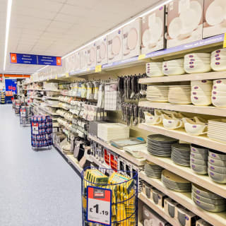 890-bmstores-killamarsh-store-opening-23