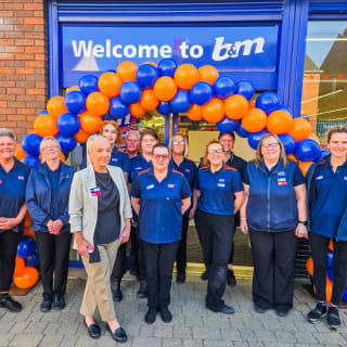 890-bmstores-killmarsh-store-opening